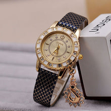 Load image into Gallery viewer, Women Quartz Watch