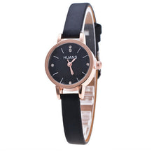 Load image into Gallery viewer, Women Leather Strap Quartz Watch